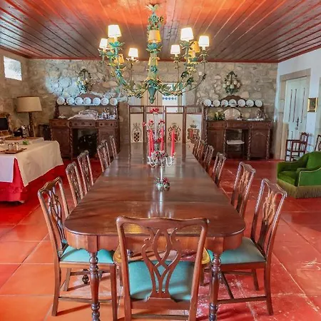 Casa Do Cimo 3*