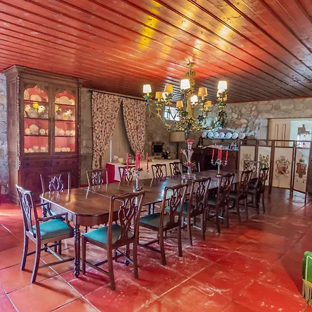 Casa Do Cimo Bed & Breakfast